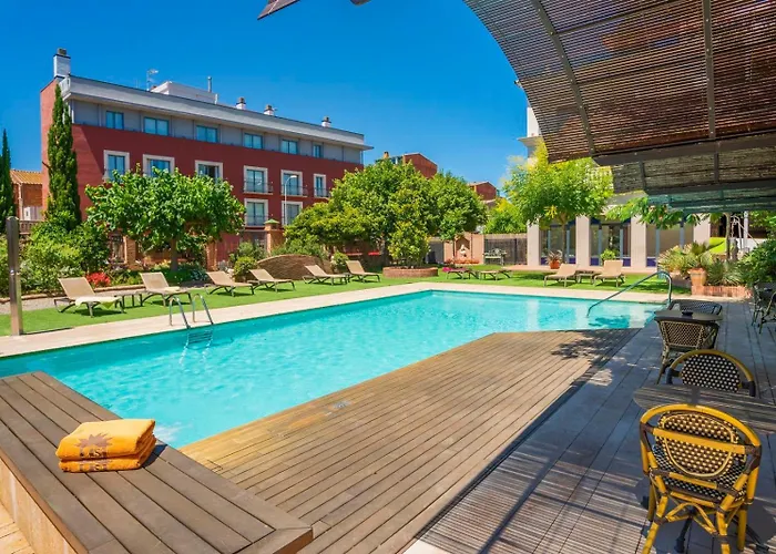 Apartaments Suites Sant Jordi
